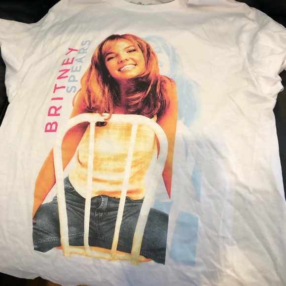 Retro Britney Spears T Shirt size Medium - Picture 2 of 3